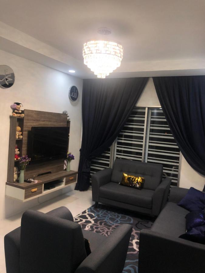 Ramadhina Eagle Eye View Home2Stay Emerald Avenue 伯恩仓 外观 照片