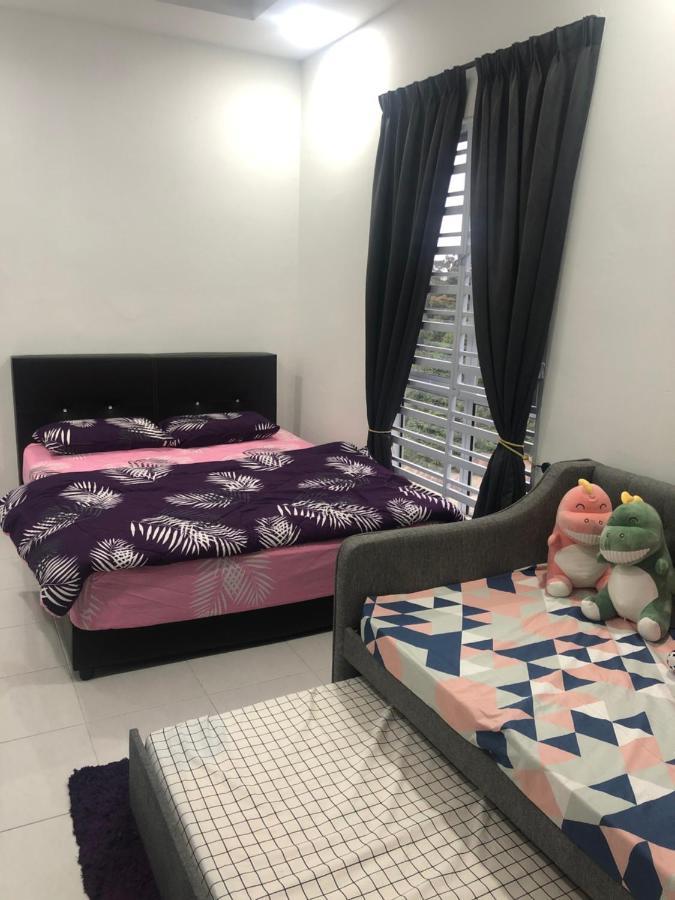 Ramadhina Eagle Eye View Home2Stay Emerald Avenue 伯恩仓 外观 照片