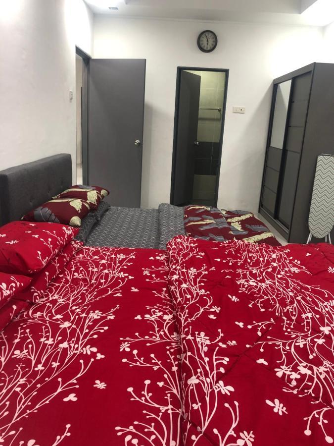 Ramadhina Eagle Eye View Home2Stay Emerald Avenue 伯恩仓 外观 照片