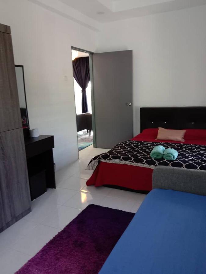 Ramadhina Eagle Eye View Home2Stay Emerald Avenue 伯恩仓 外观 照片