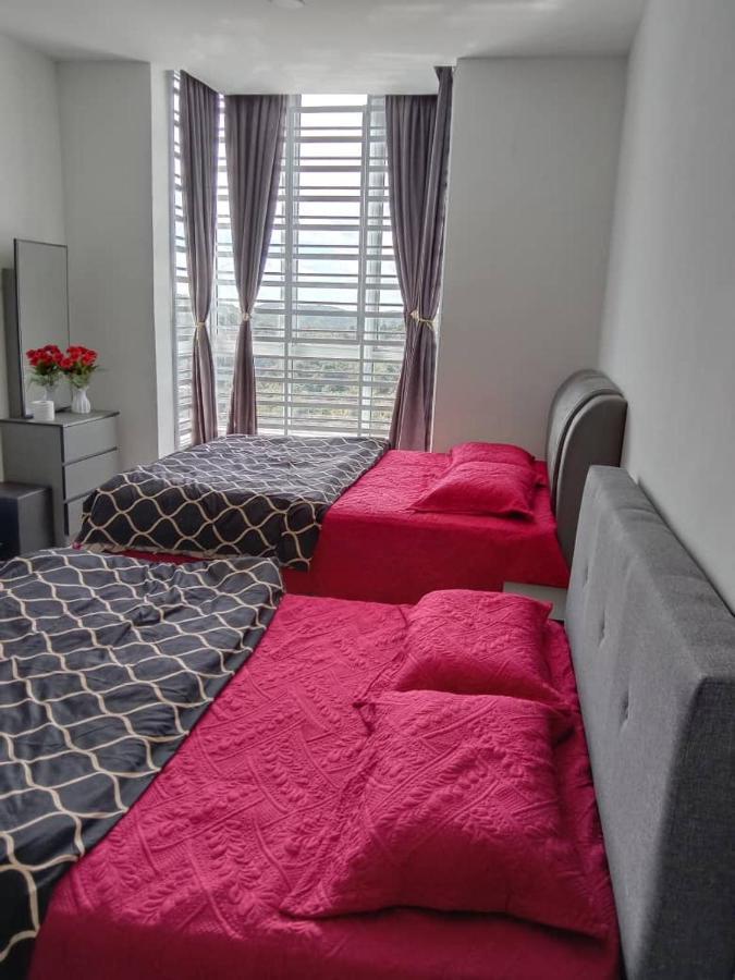 Ramadhina Eagle Eye View Home2Stay Emerald Avenue 伯恩仓 外观 照片